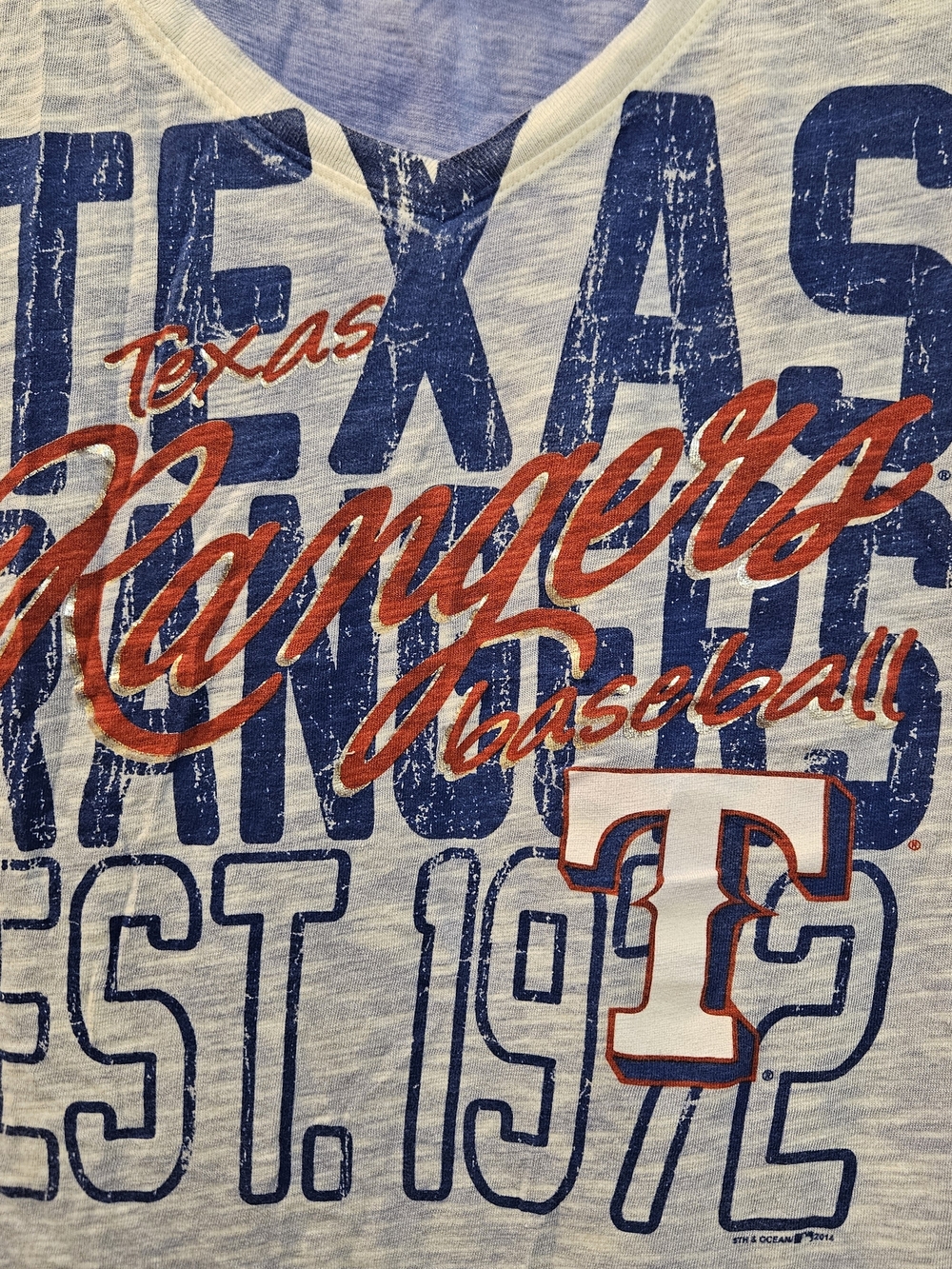 Texas Rangers V-Neck Distressed Marble T-Shirt – Size Large - Picture 6 of 9